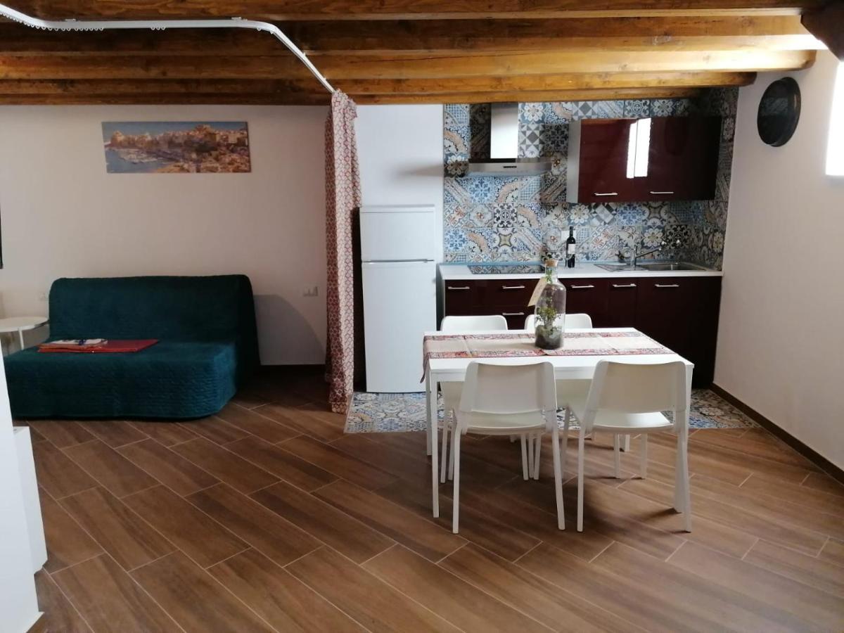 Case Vacanze Azzurra, Loredana E Trinacria Кастеламаре дел Голфо Екстериор снимка